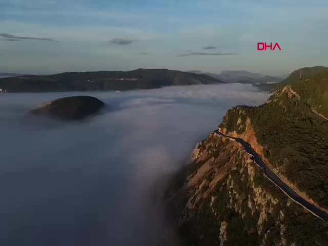 MUĞLA'nın Menteşe ilçesinde sabah saatlerinde etkili olan yoğun sisin, kentin