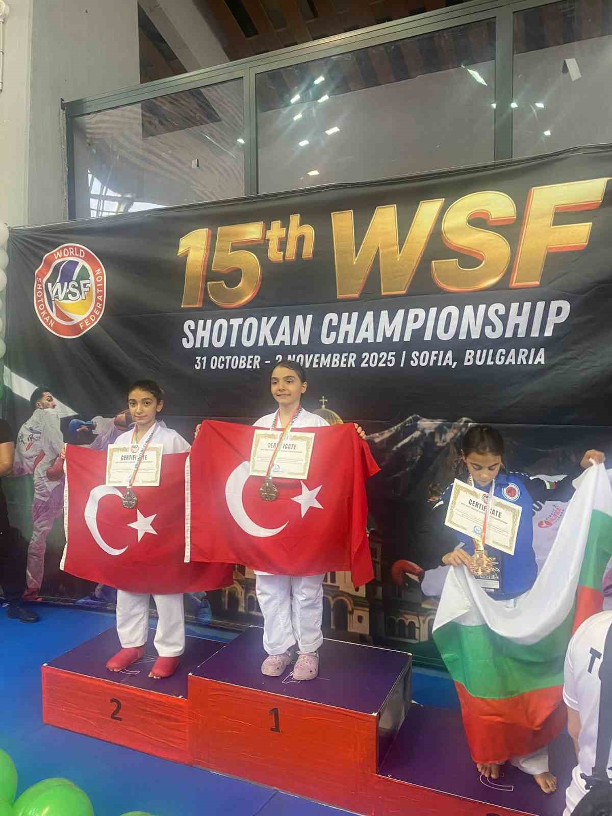 Dünya Karate Federasyonu (WKF) tarafından Bulgaristan’ın Sofya kentinde düzenlenen 15.