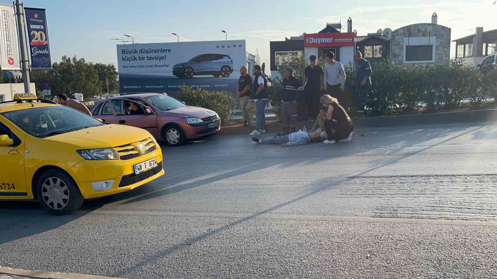 Muğla’nın Bodrum ilçesinde otomobilin çarpması sonucu ağır yaralanan yaşlı kadın,