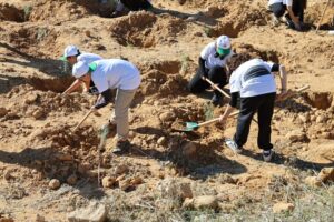 Cavit AKGÜN/MUĞLA, (DHA)-MUĞLA'da şehitler anısına fidan dikim etkinliği düzenlendi. Dikilen