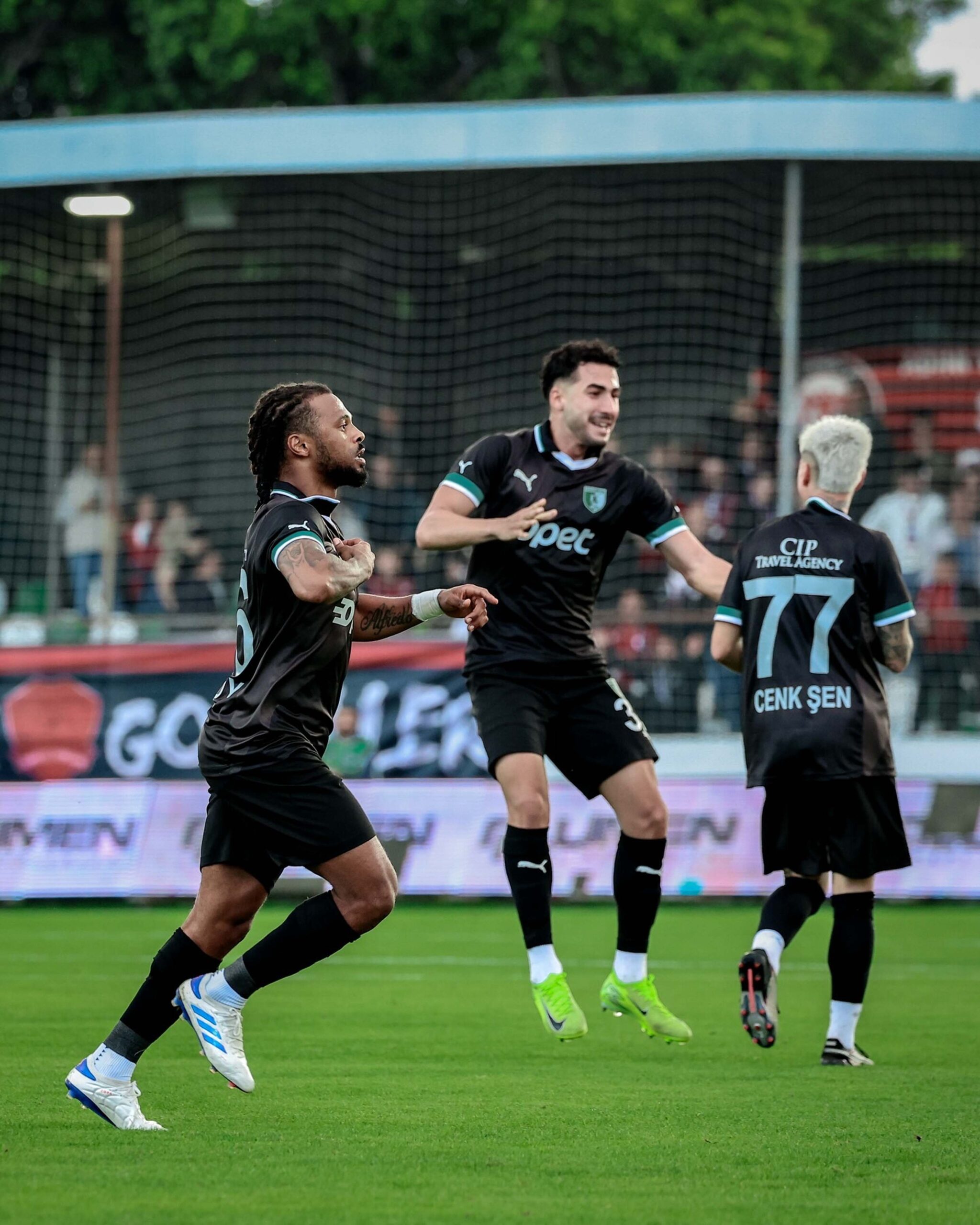 BODRUM, (DHA) - 1'inci Lig'de evinde önemli rakiplerinden Çorum Futbol