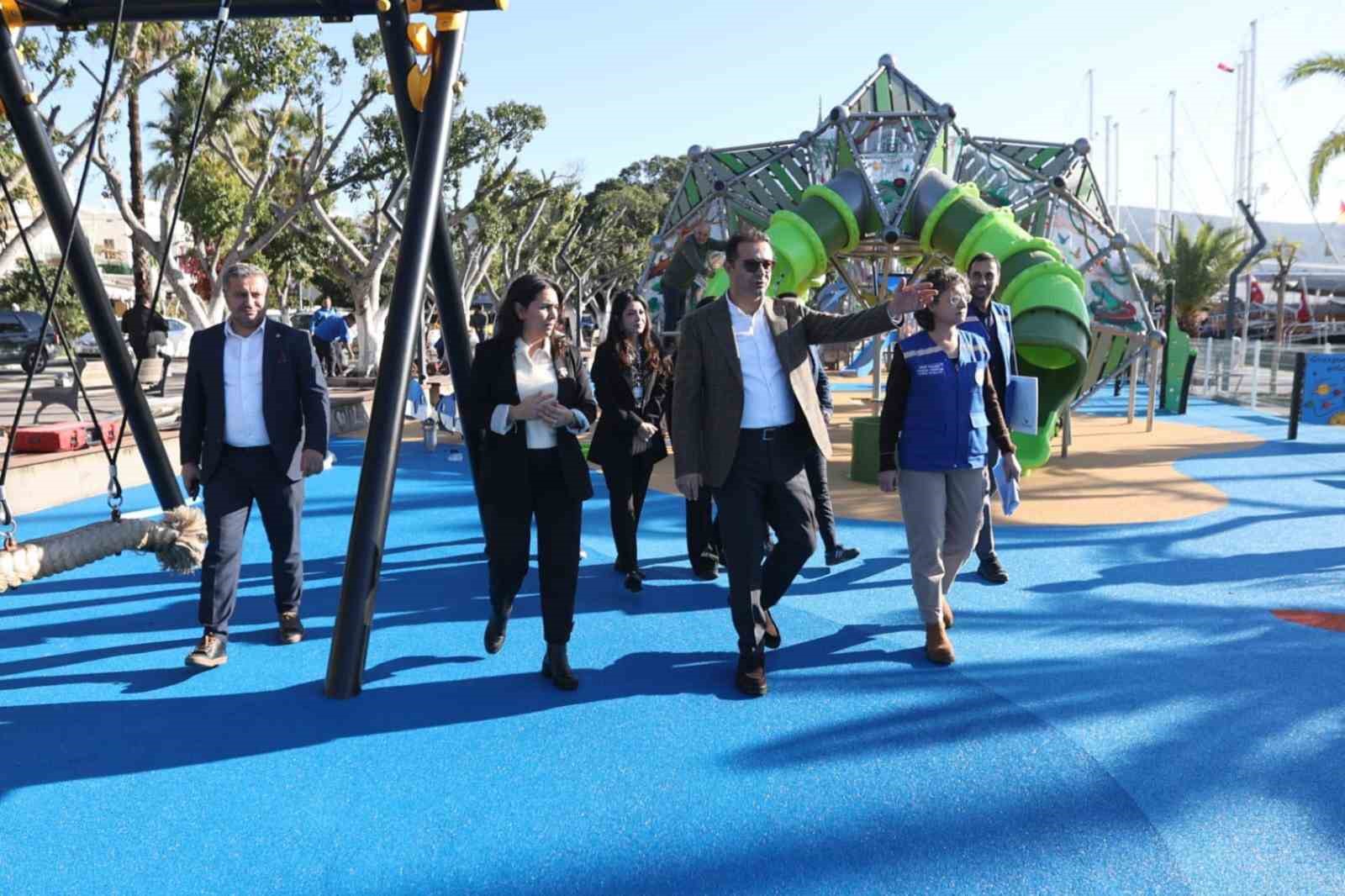 Muğla Büyükşehir Belediyesi gerçekleştirdiği projelerle ilçelerde bulunan park ve bahçeleri