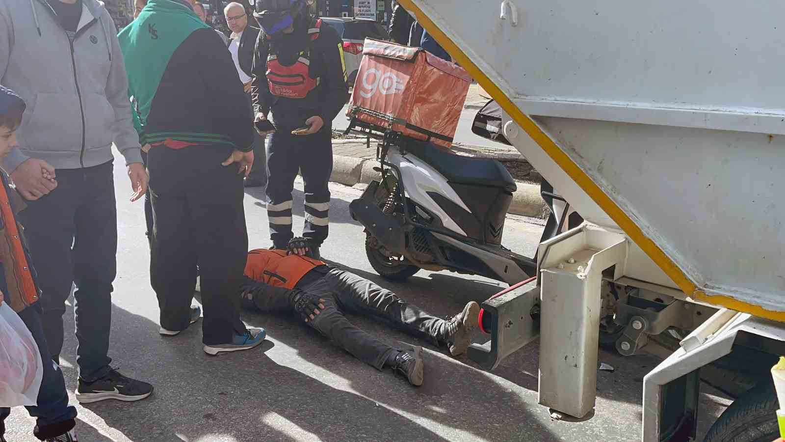 Menteşe İsmet İnönü Caddesi’nde temizlik işlerine ait çöp kamyonunu arkadan