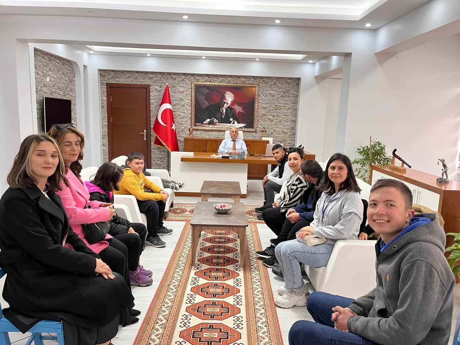 3 Aralık Dünya Engelliler Günü kapsamında, Muğla’nın Yatağan ilçesindeki Özel