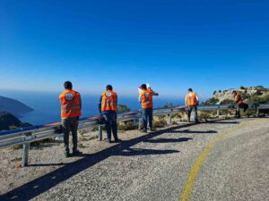 Muğla Büyükşehir Belediyesi, ‘Güvenli Yollar’ sloganıyla il genelinde trafik güvenliğini