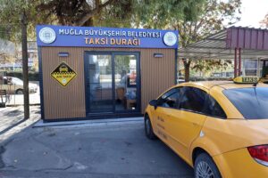 MUĞLA, (DHA)-MUĞLA Büyükşehir Belediyesi, kent estetiğini ve taksici esnafının konforunu