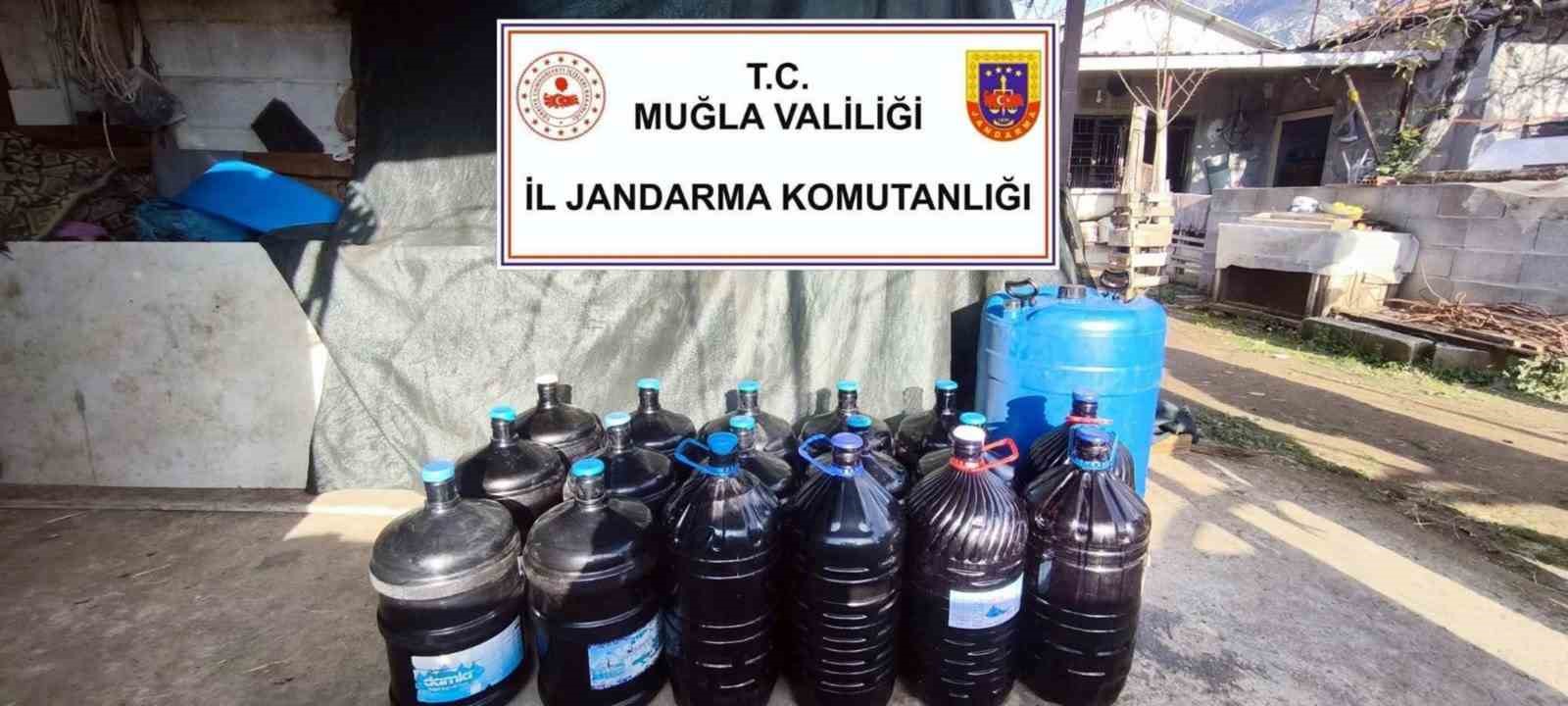 Muğla İl Jandarma Komutanlığı ekipleri tarafından yeni yıl öncesi Jandarma