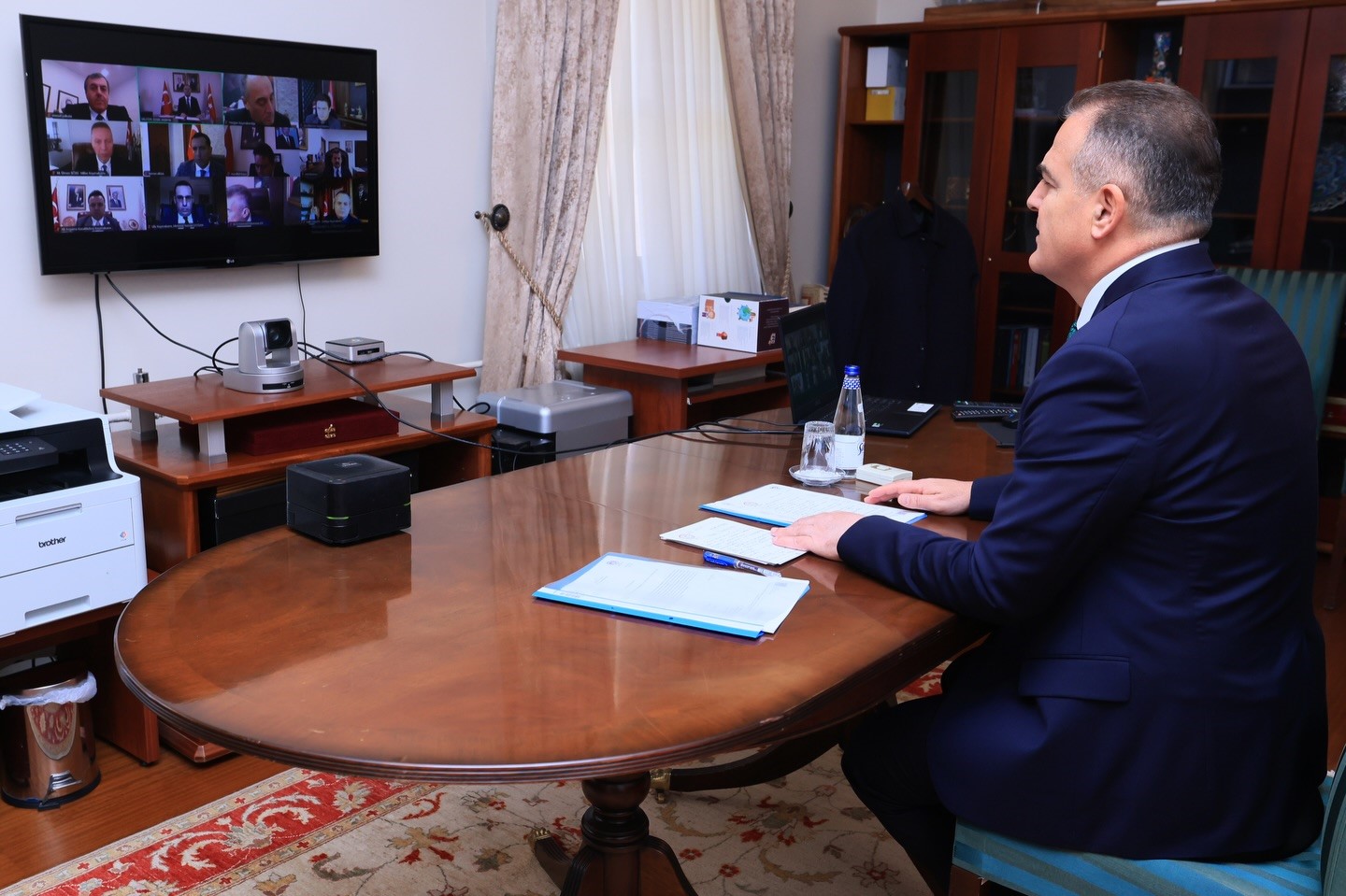 Muğla Valisi Dr. İdris Akbıyık başkanlığında, vatandaşların yeni yılı huzur