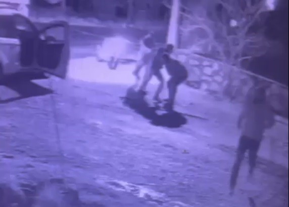 Muğla’nın Bodrum ilçesinde akraba oldukları öğrenilen kişiler arasında çıkan bıçaklı