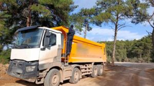 Bodrum Belediyesi Zabıta Müdürlüğü ekipleri, çevre kirliliğiyle mücadele kapsamında kent