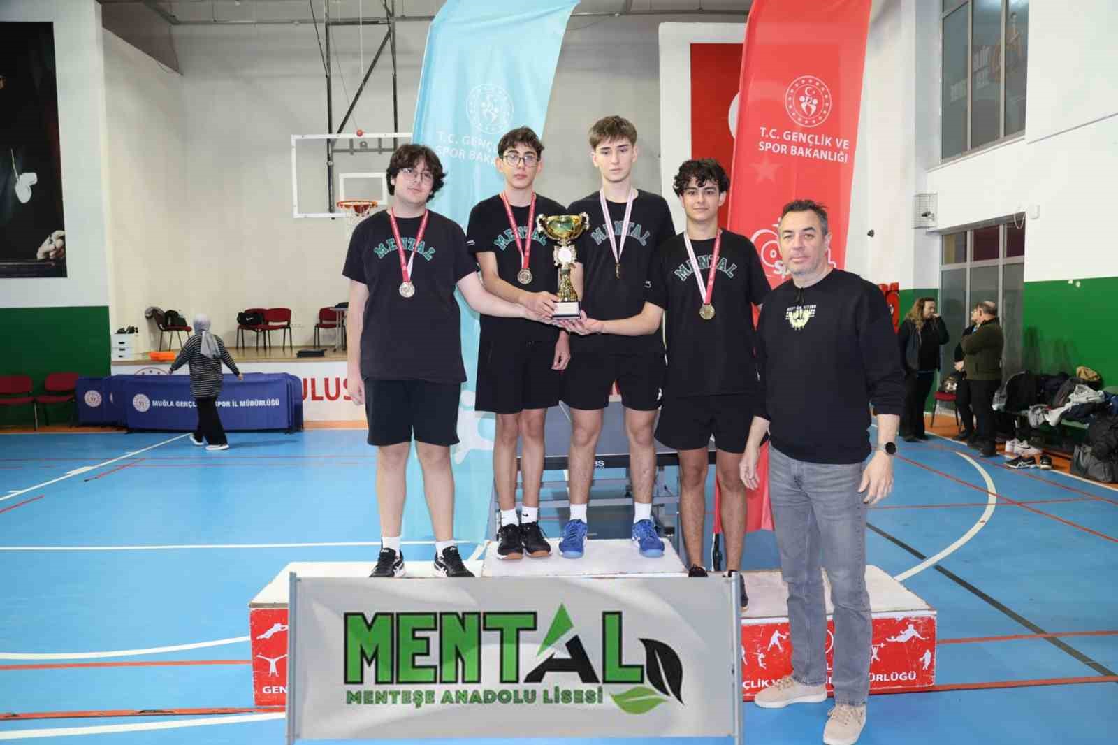 Menteşe Anadolu Lisesi Masa Tenisi takımı üst üste 3’üncü il