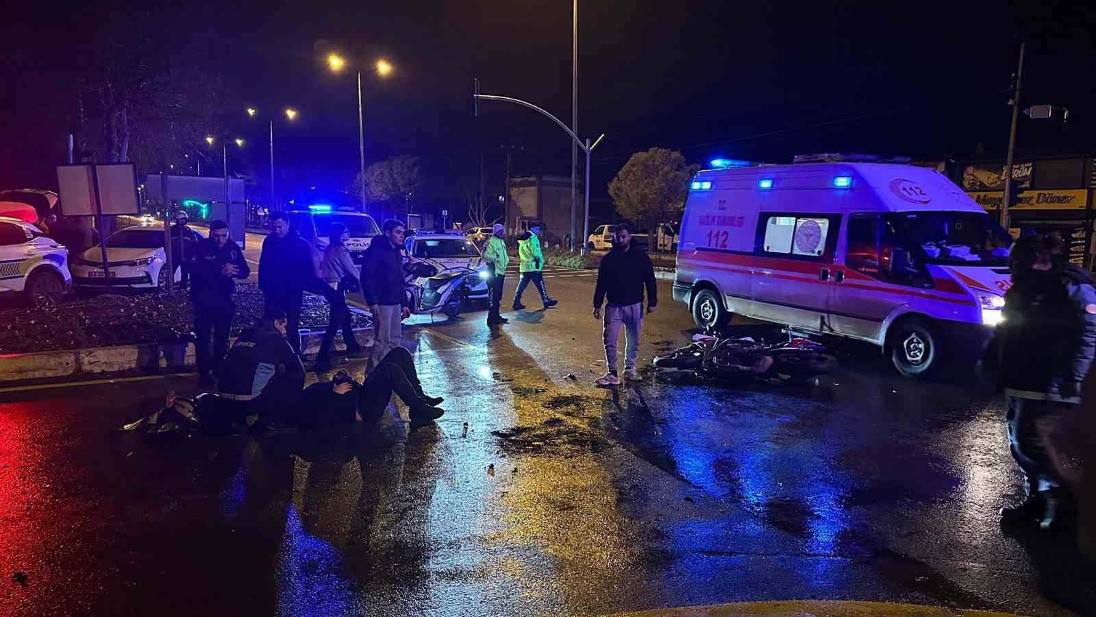 Muğla’nın Menteşe ilçesinde otomobil ile motosikletin çarpışması sonucu meydana gelen