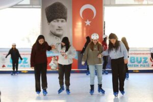 Muğla Büyükşehir Belediyesi tarafından organize edilen etkinlikler; spor aktiviteleri, müzik