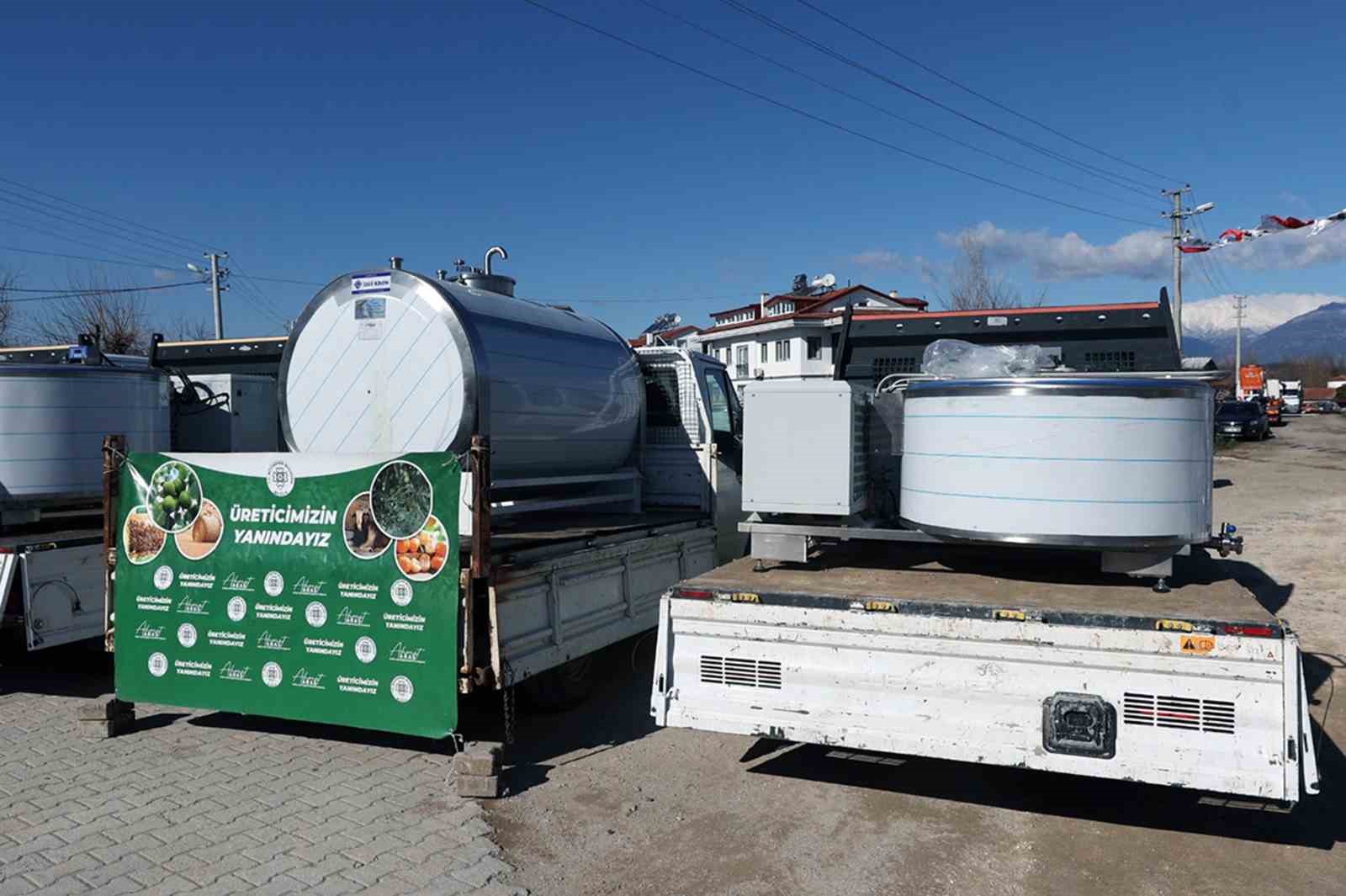 Muğla Büyükşehir Belediyesi, hayvancılıkla uğraşan yetiştiriciler ile tarımsal kalkınma kooperatiflerine