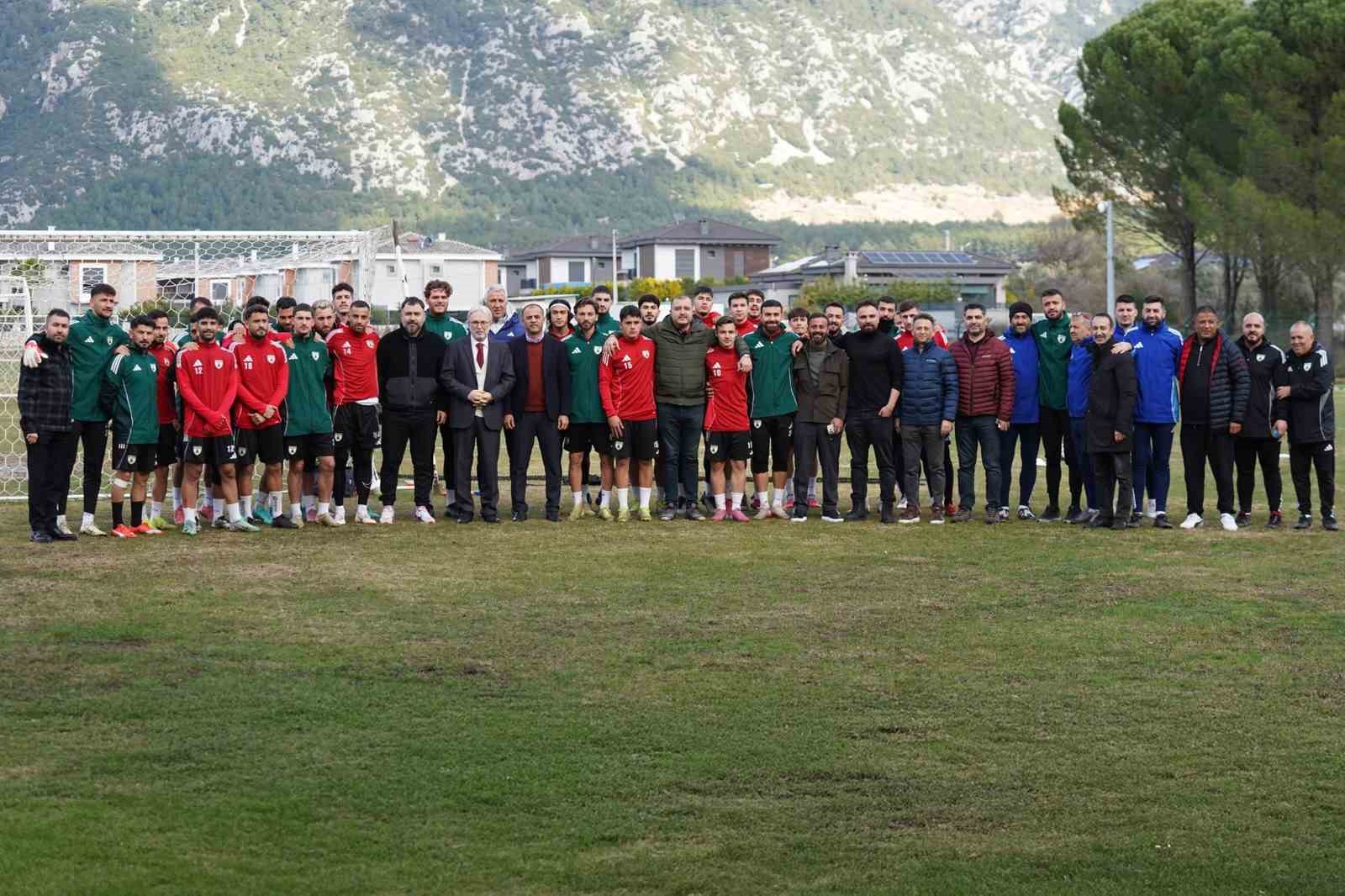 TFF 2. Lig’de mücadele eden ve ligin ilk devresini ikinci