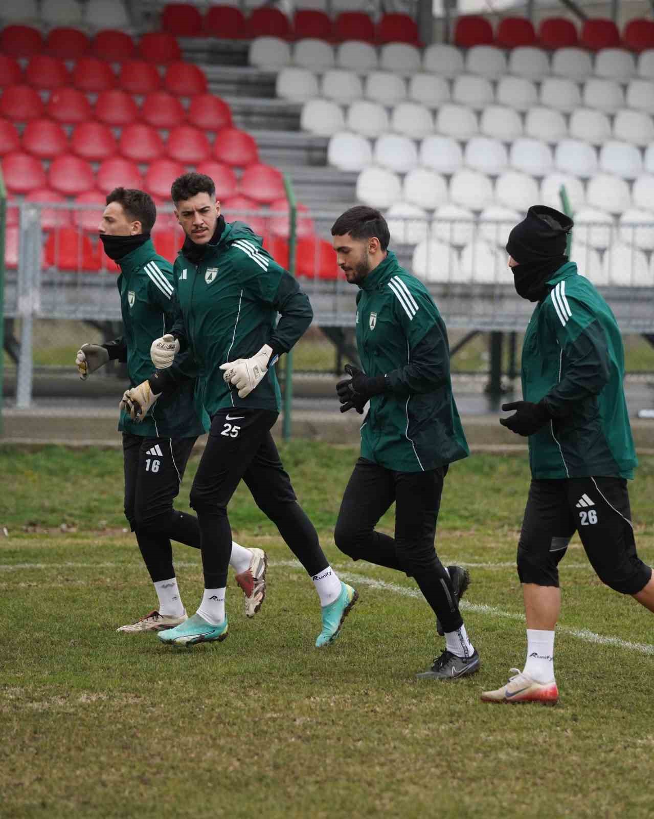 TFF 2. Lig Beyaz Grup’ta şampiyonluk mücadelesi veren Muğlaspor, ligin