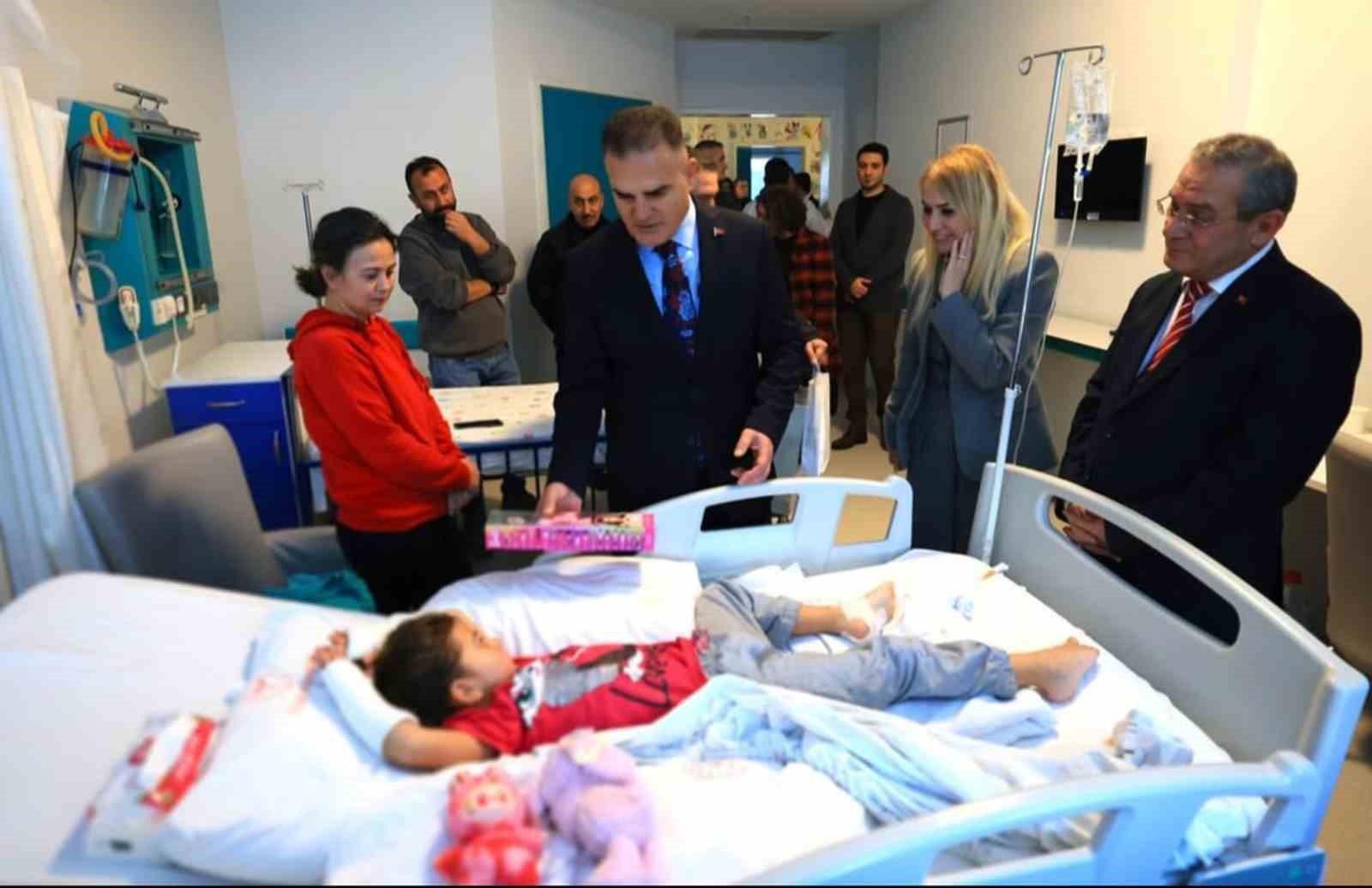 Muğla Valisi Sayın Dr. İdris Akbıyık, yeni yıl dolayısıyla gerçekleştirdiği