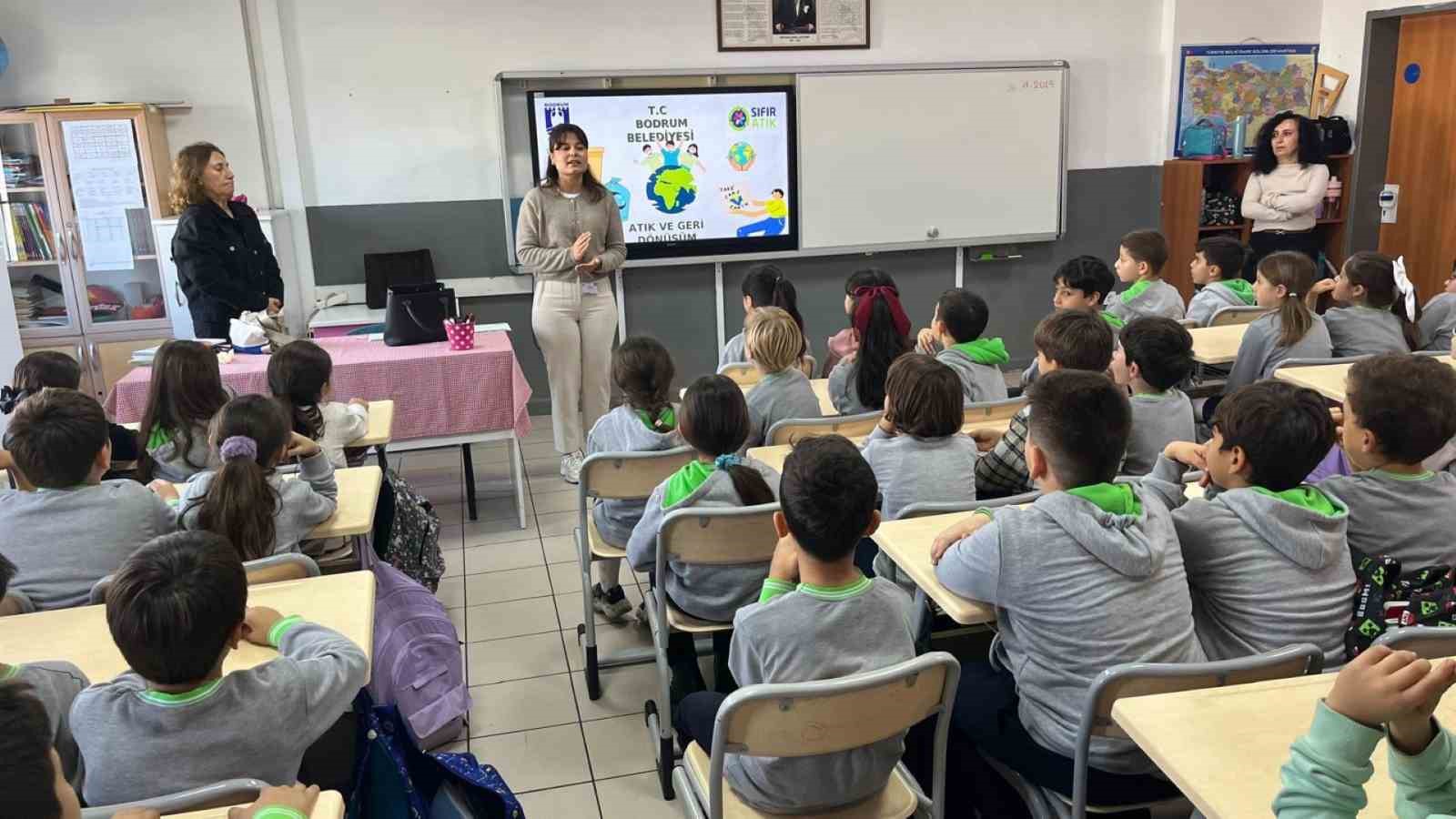Bodrum Belediyesi Temizlik İşleri Müdürlüğü, çocuklarda çevre bilinci oluşturmak amacıyla