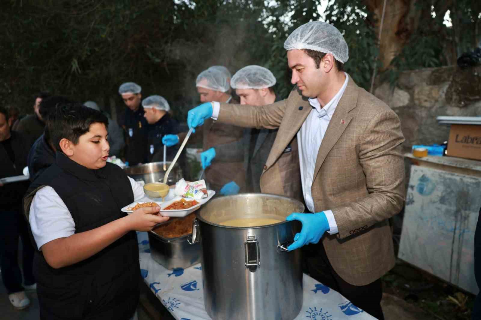 Bodrum Belediyesi tarafından her yıl geleneksel olarak düzenlenen mahalle iftar