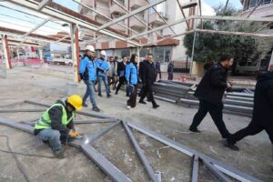 Muğla Büyükşehir Belediyesi, Yatağan Pazaryerinde başlattığı bakım, onarım ve tadilat