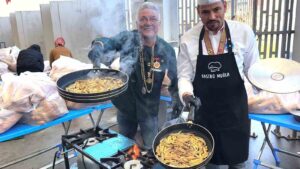 Muğla’da düzenlenen 2. Geleneksel Hamsi Şöleni’nde vatandaşlara 5 ton hamsi