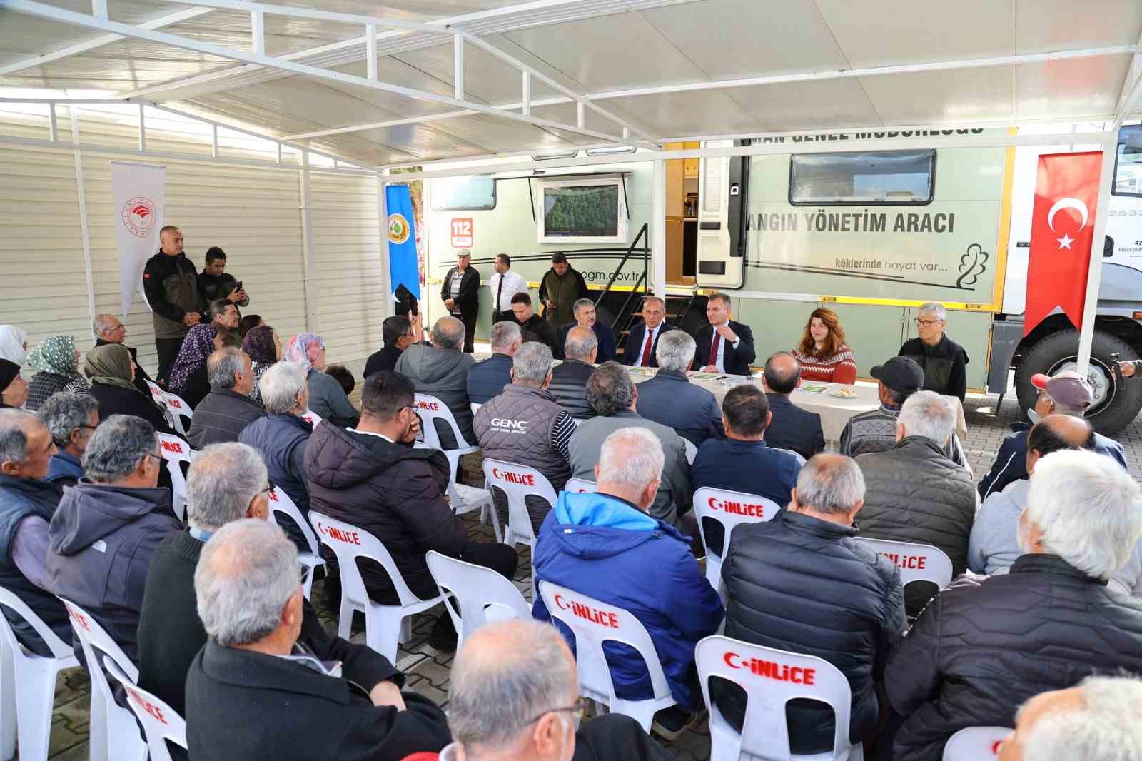 Muğla Orman Bölge Müdürlüğü, yangın sezonu öncesi orman köylerinde bilgilendirme