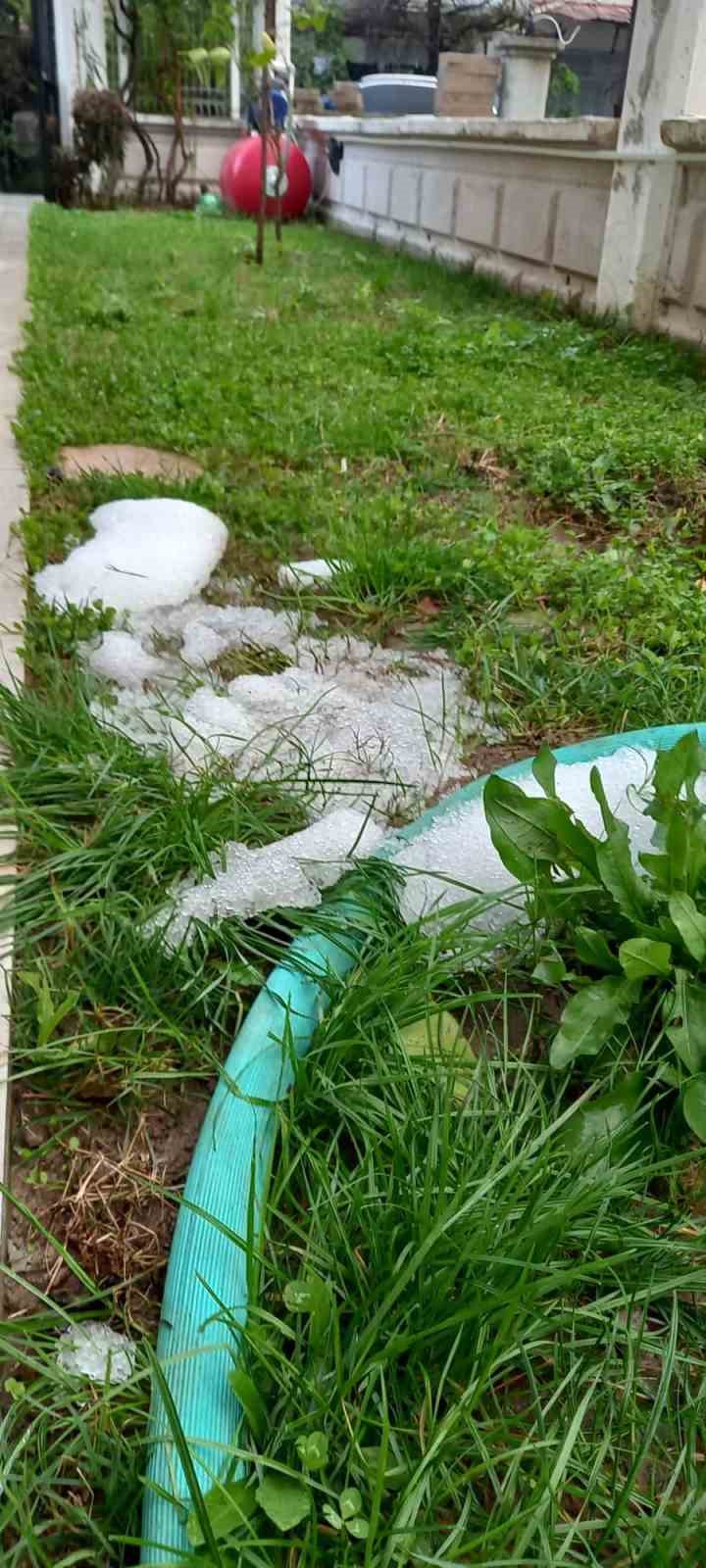 Muğla’nın Ortaca ilçesinde gece saatlerinde etkili olan kuvvetli sağanak yağış,
