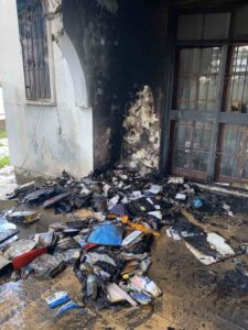 Muğla’nın Bodrum ilçesinde bir sitenin zemin katındaki dairenin balkonunda çıkan