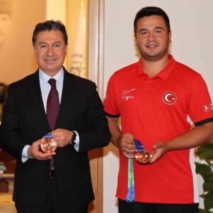 Muğla Büyükşehir Belediyesi sporcusu Emircan Haney’in dünyada yılın okçusu seçilmesi