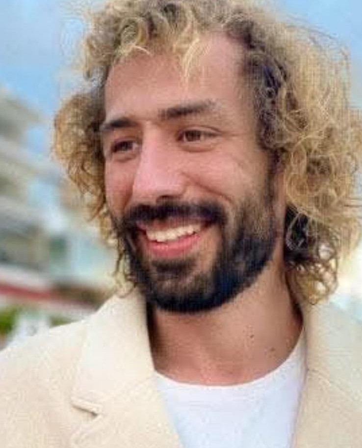 Muğla’nın Datça ilçesinde İskele Mahallesi Muhtarı Meriç Bora, 9 yıl