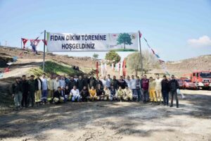 Muğla’nın Milas ilçesinde alevlerin siyaha bürüdüğü orman toprakları, düzenlenen dev