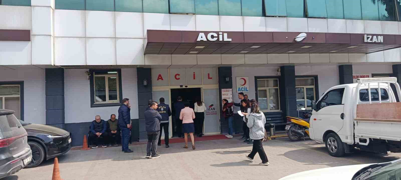 CHP Muğla 20. Dönem Milletvekili, avukat Zeki Çakıroğlu, Milas’taki ofisinde
