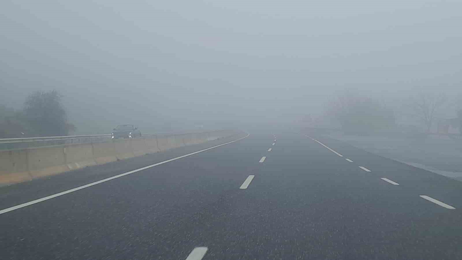 Muğla ve Aydın illerinde etkili olan sağanak yağış sonrası karayollarında