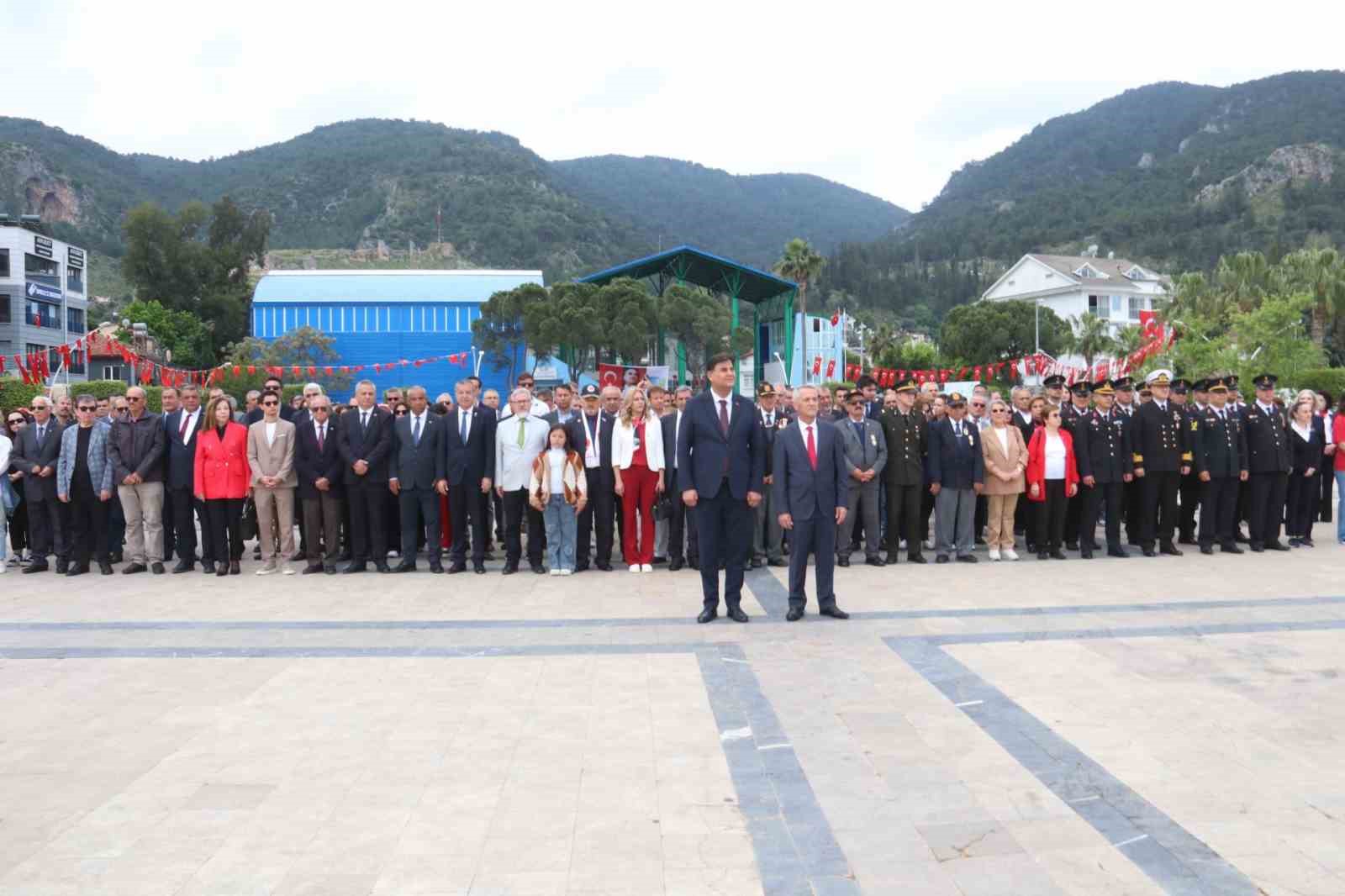 Fethiye’de 23 Nisan Ulusal Egemenlik ve Çocuk Bayramı coşkuyla kutlandı.