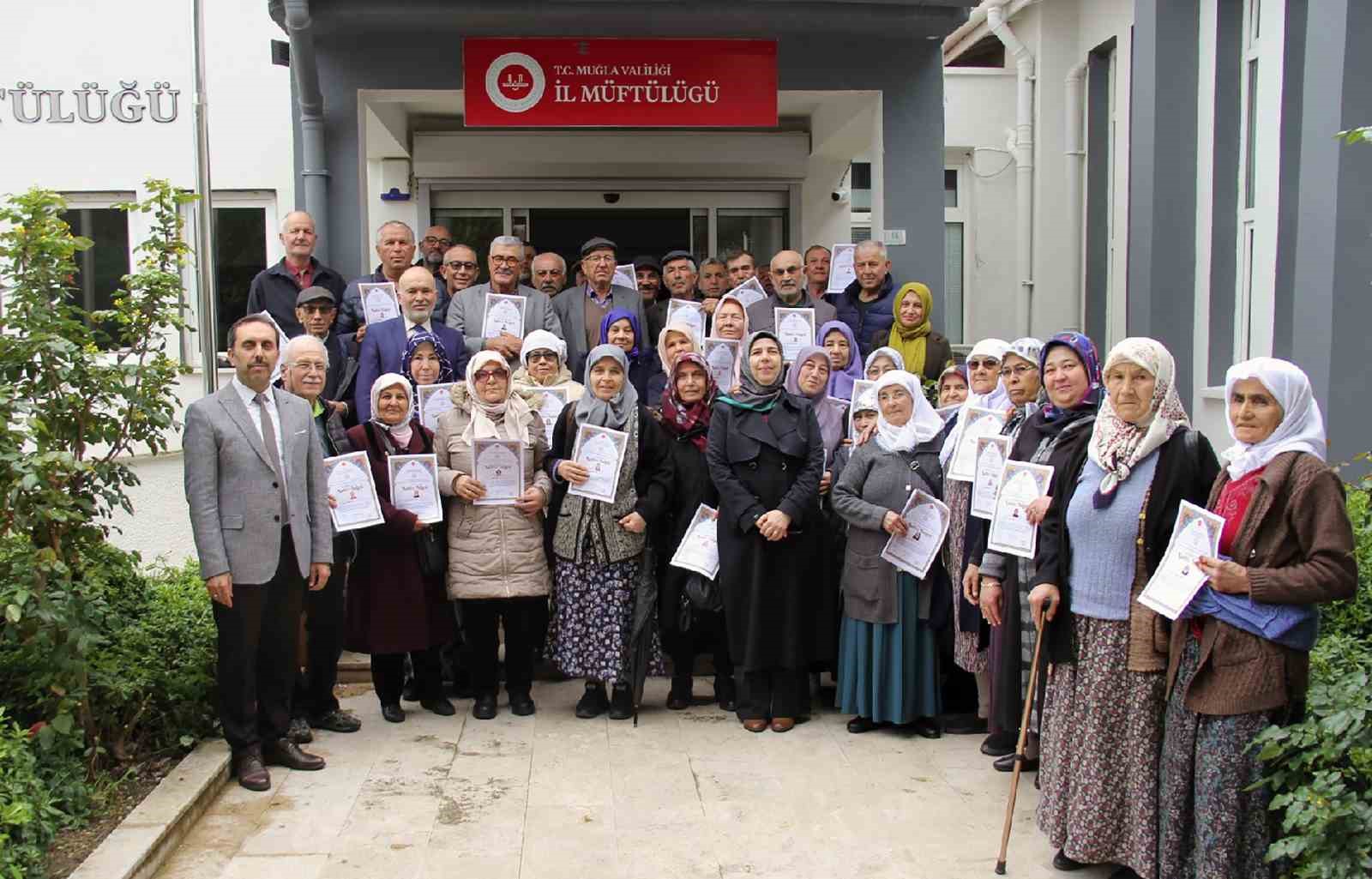 Muğla’dan kutsal topraklara gidecek hacı adaylarına yönelik ‘Hac Hazırlık Semineri’