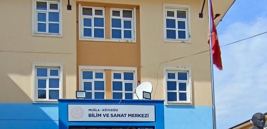 Muğla’nın Köyceğiz ilçesinde eğitimini sürdüren Bilim ve Sanat Merkezi tarafından