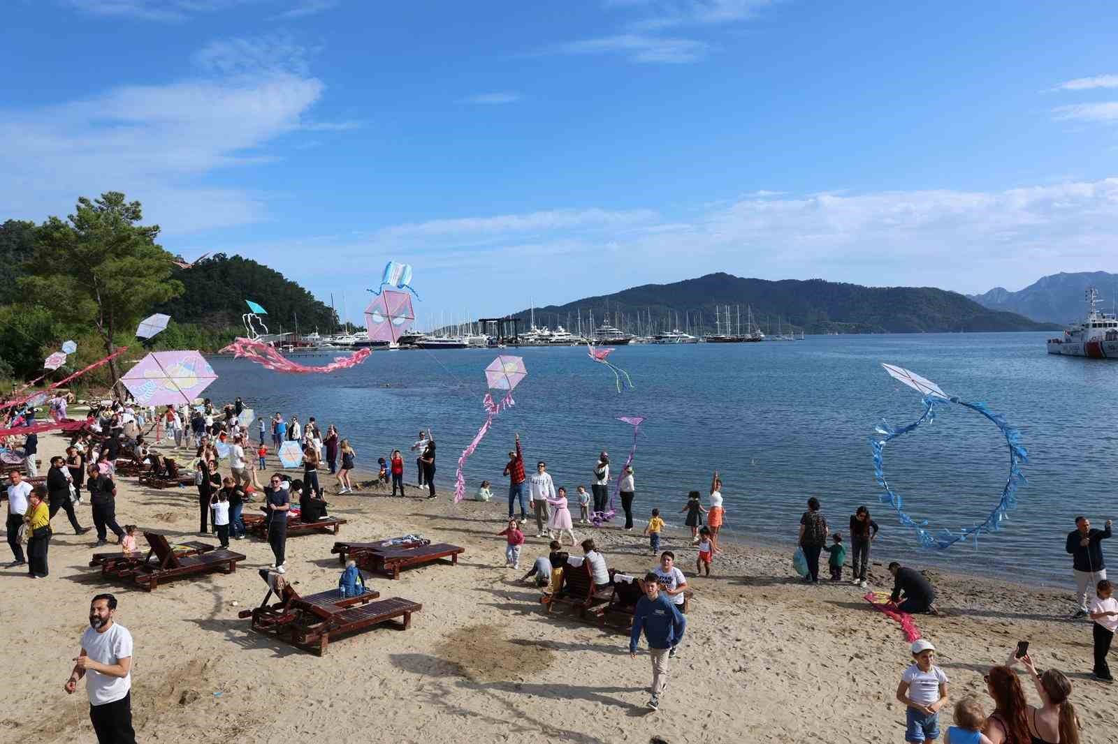 Marmaris Belediyesi’nin 23 Nisan etkinlikleri kapsamında Burunucu Macera Parkı’nda düzenlenen