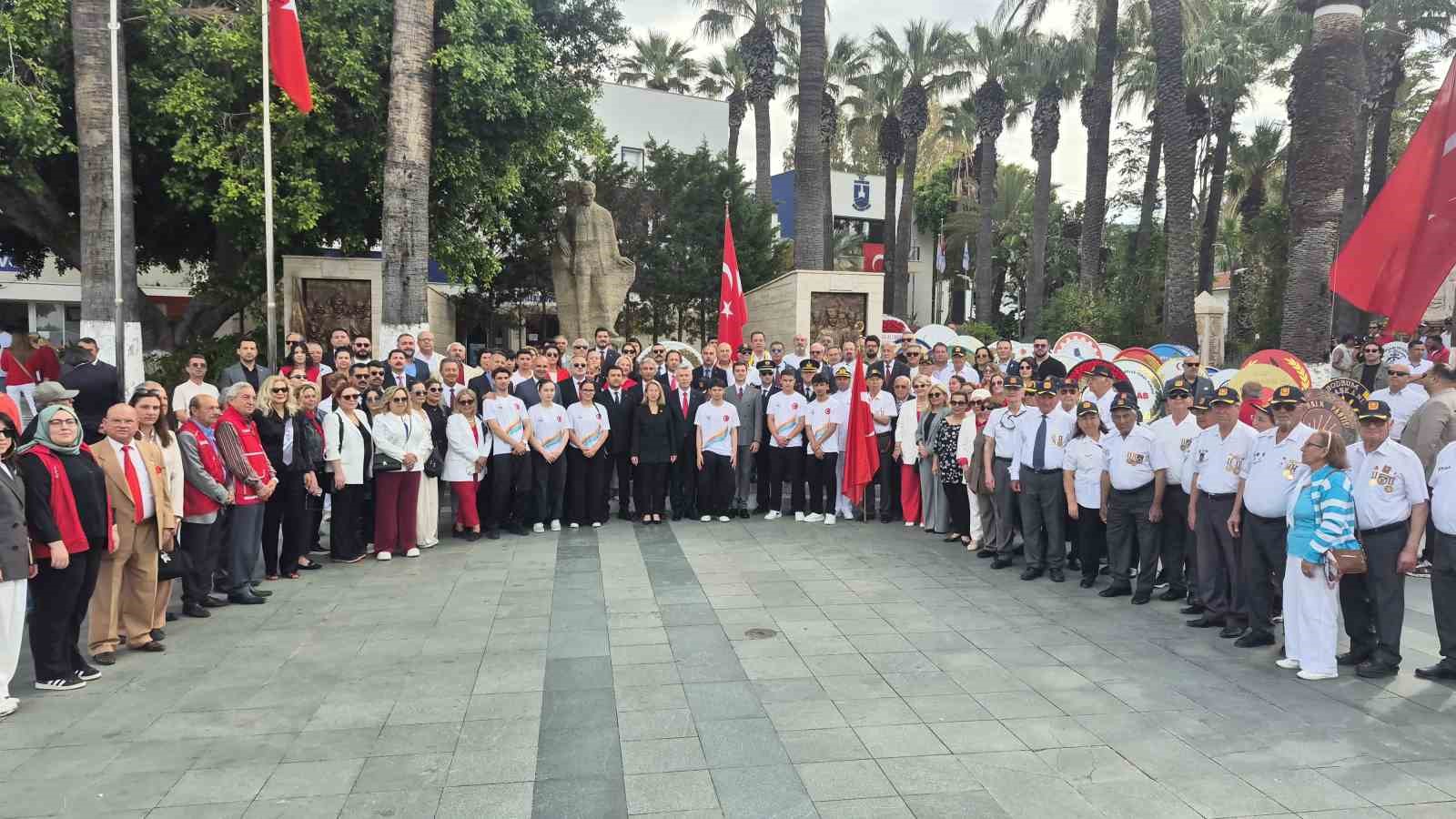 Muğla’nın Bodrum ilçesinde 19 Mayıs Atatürk’ü Anma Gençlik ve Spor