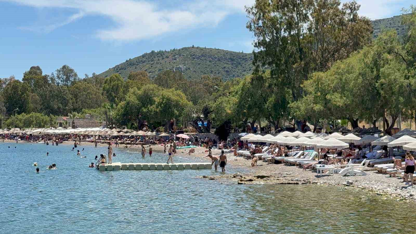Kurban Bayramı tatilinin başlamasıyla birlikte Muğla’nın gözde turizm merkezlerinden Datça