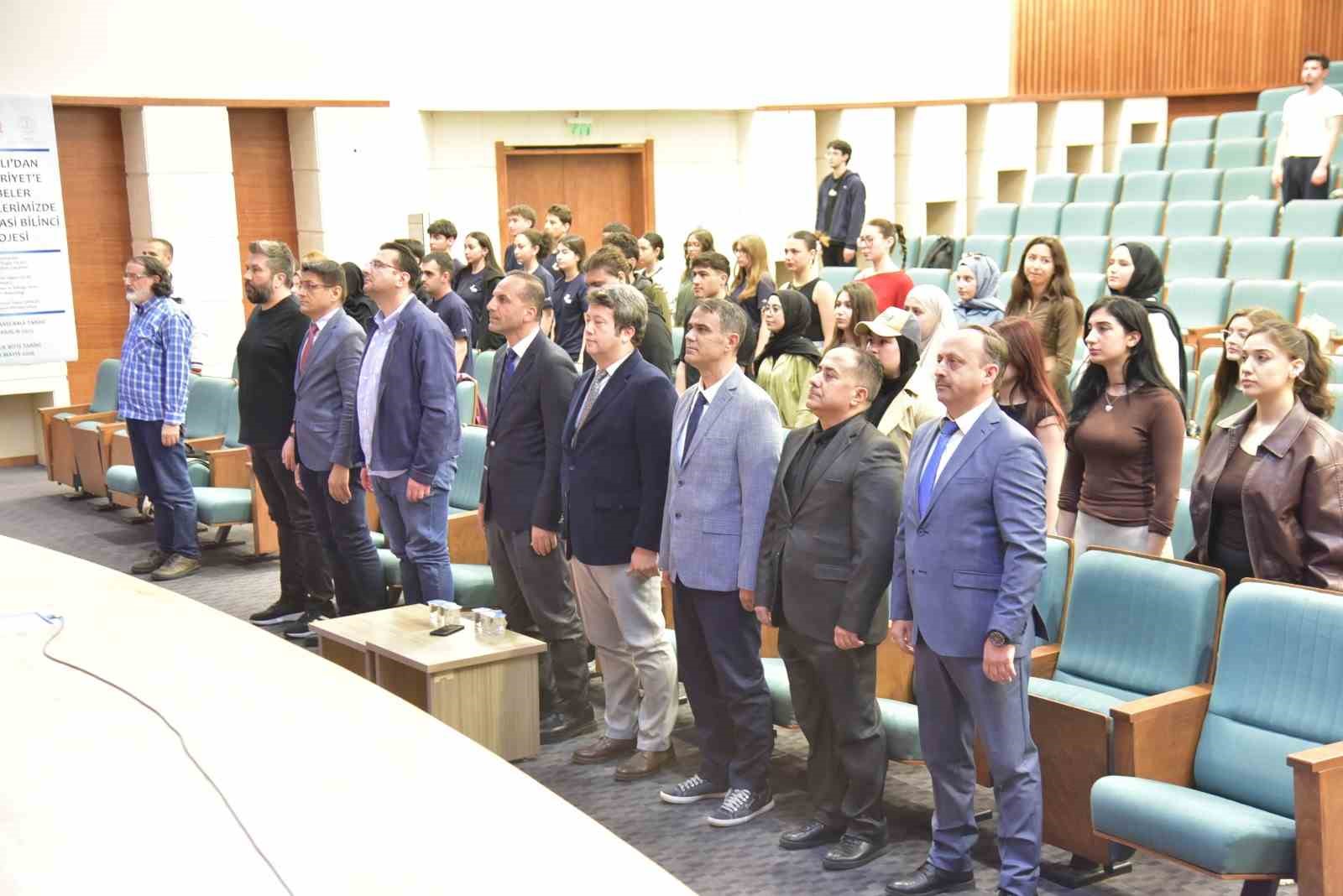 MSKÜ’de "Osmanlı’dan Cumhuriyet’e Darbeler ve Gençlerimizde Demokrasi Bilinci Projesi" başarıyla
