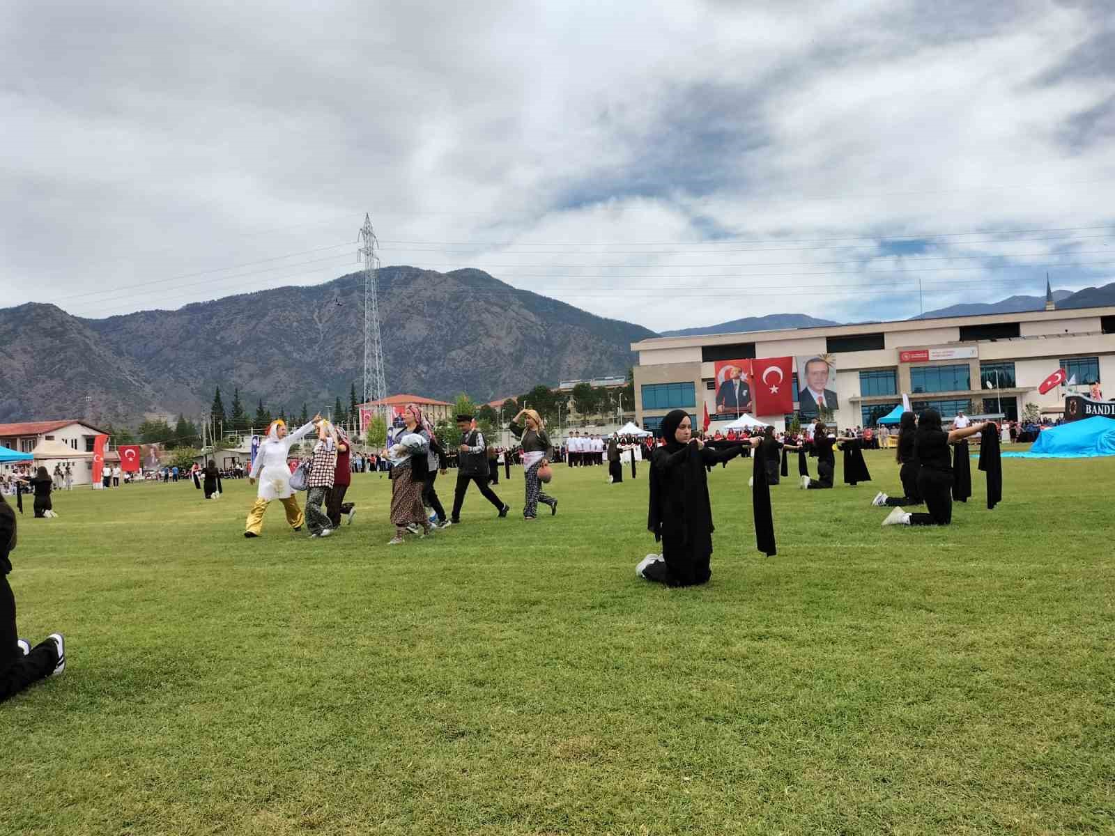 Muğla’nın Köyceğiz ilçesinde 19 Mayıs Atatürk’ü Anma, Gençlik ve Spor