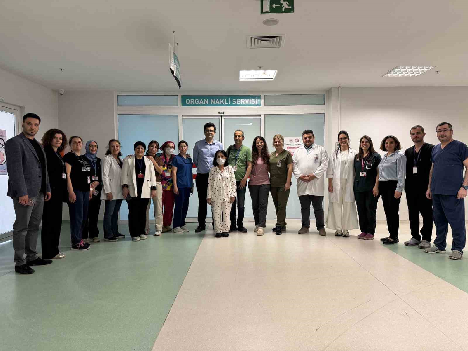 Muğla Eğitim ve Araştırma Hastanesi’nde gerçekleştirilen başarılı böbrek nakli operasyonlarının