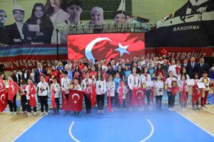 19 Mayıs Atatürk’ü Anma, Gençlik ve Spor Bayramı kutlamaları kapsamında