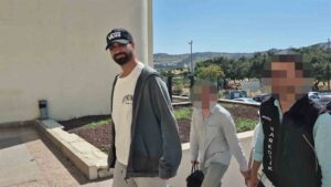 Ünlü isimlere yönelik uyuşturucu soruşturmasında hakkında gözaltı verilen şarkıcı Tan