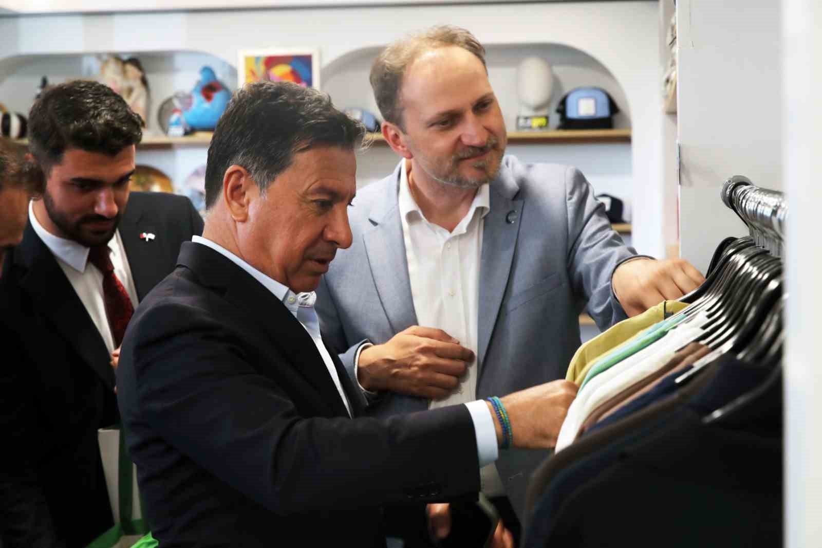 Muğla Büyükşehir Belediye Başkanı Ahmet Aras, Yeşilay Genel Başkanı Doç.