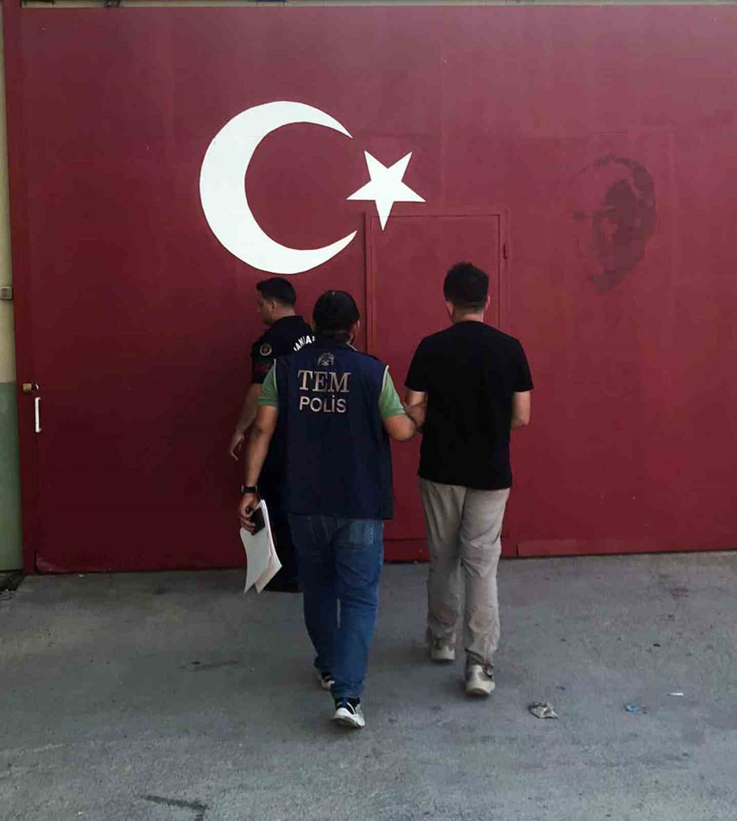 Muğla İl Emniyet Müdürlüğü ekiplerince FETÖ Silahlı Terör Örgütü mensuplarının