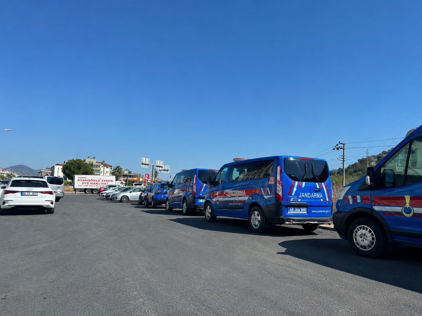 Muğla’nın Ortaca ilçesinde, internet üzerinden gerçekleştirilen yüksek meblağlı dolandırıcılık olayına