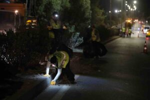 Bodrum Belediyesi Park ve Bahçeler Müdürlüğü ekipleri, gündüz saatlerinde yaşanan