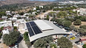 Bodrum Belediyesi, yenilenebilir enerji yatırımlarıyla temiz enerji üretimini artırmayı sürdürüyor.