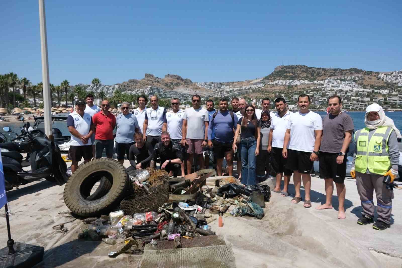 Bodrum Belediyesi tarafından ’Denize En Çok Mavi Yakışır’ sloganıyla hayata